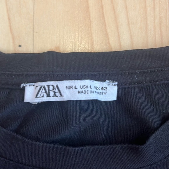 Zara Men’s Slim Fit T-Shirt - Picture 2 of 3